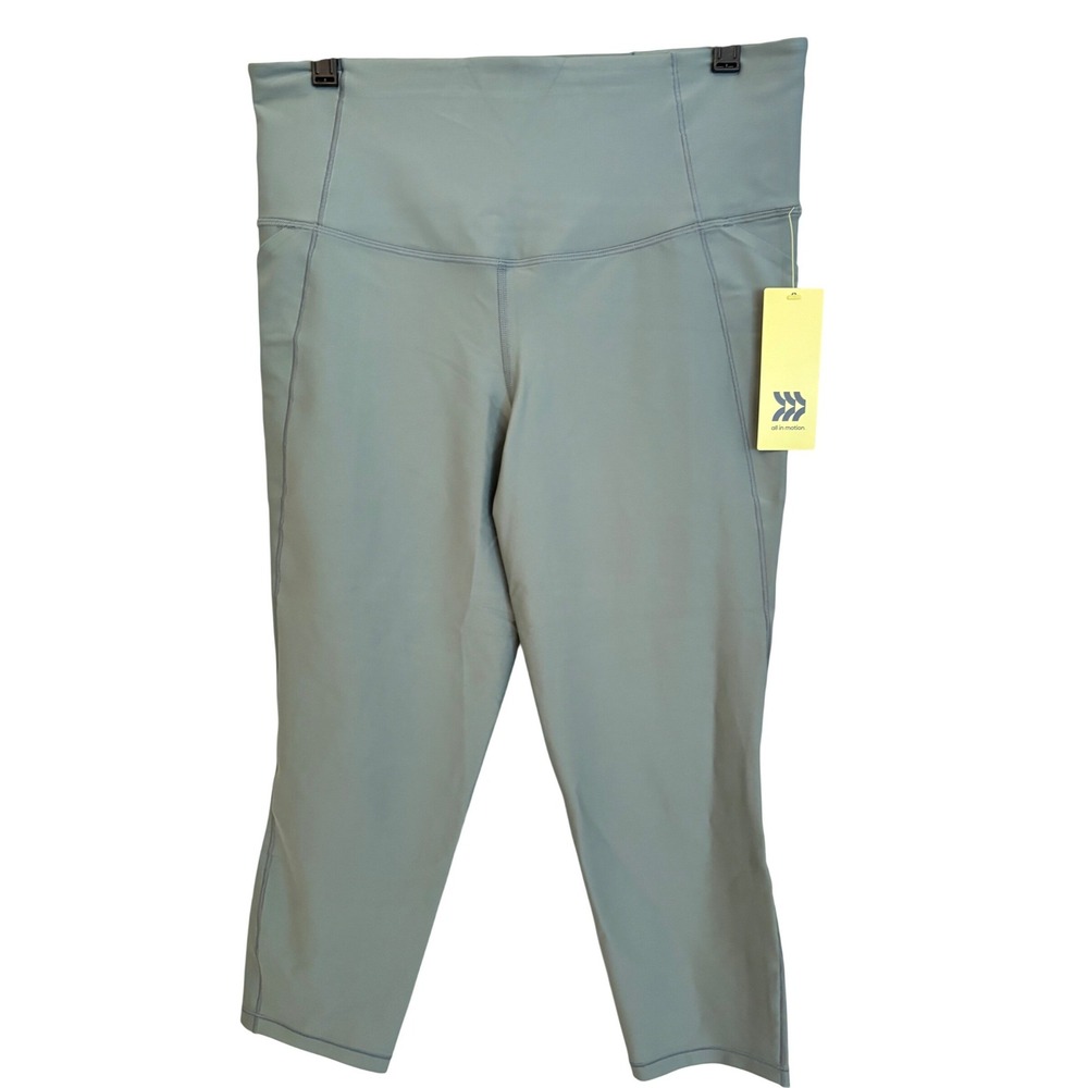 All in Motion Effortless Support High Rise Capri Leggings Sage Green Large NWT